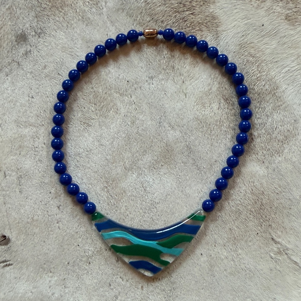 Vintage 80’s lucite plastic Blue Beaded Necklace with Multicolor Pendant